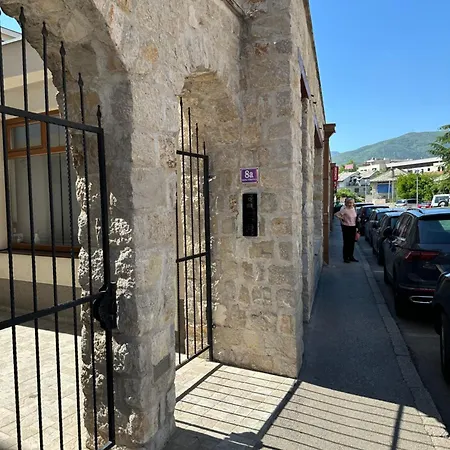 Nadia 3min From Old Bridge With Free Garage