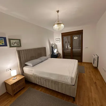 Nadia 3min From Old Bridge With Free Garage Appartement Mostar