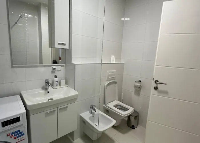 شقة Nadia 3min From Old Bridge With Free Garage *